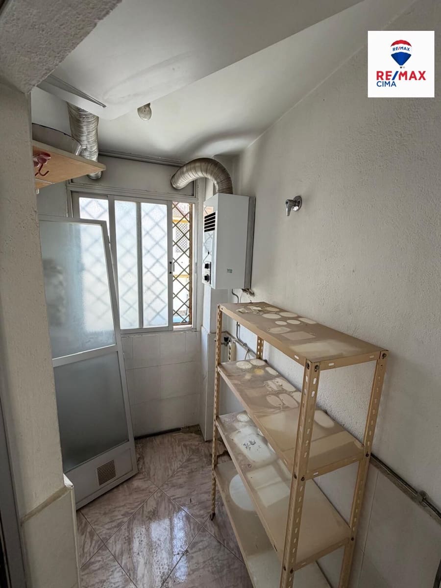 3 bedroom Flat for sale in Motril - € 140,000 (Ref: 9762151)