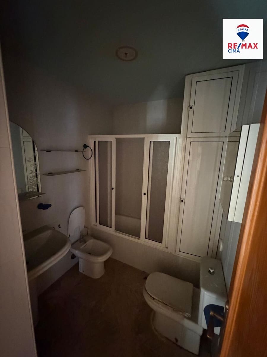 3 bedroom Flat for sale in Motril - € 140,000 (Ref: 9762151)