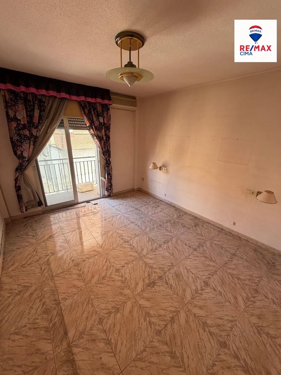 3 bedroom Flat for sale in Motril - € 140,000 (Ref: 9762151)