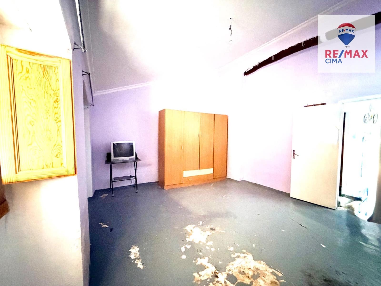 5 makuuhuone Omakotitalo myytävänä paikassa Cullar mukana 
autotalli - 55 000 € (Ref: 9773287)