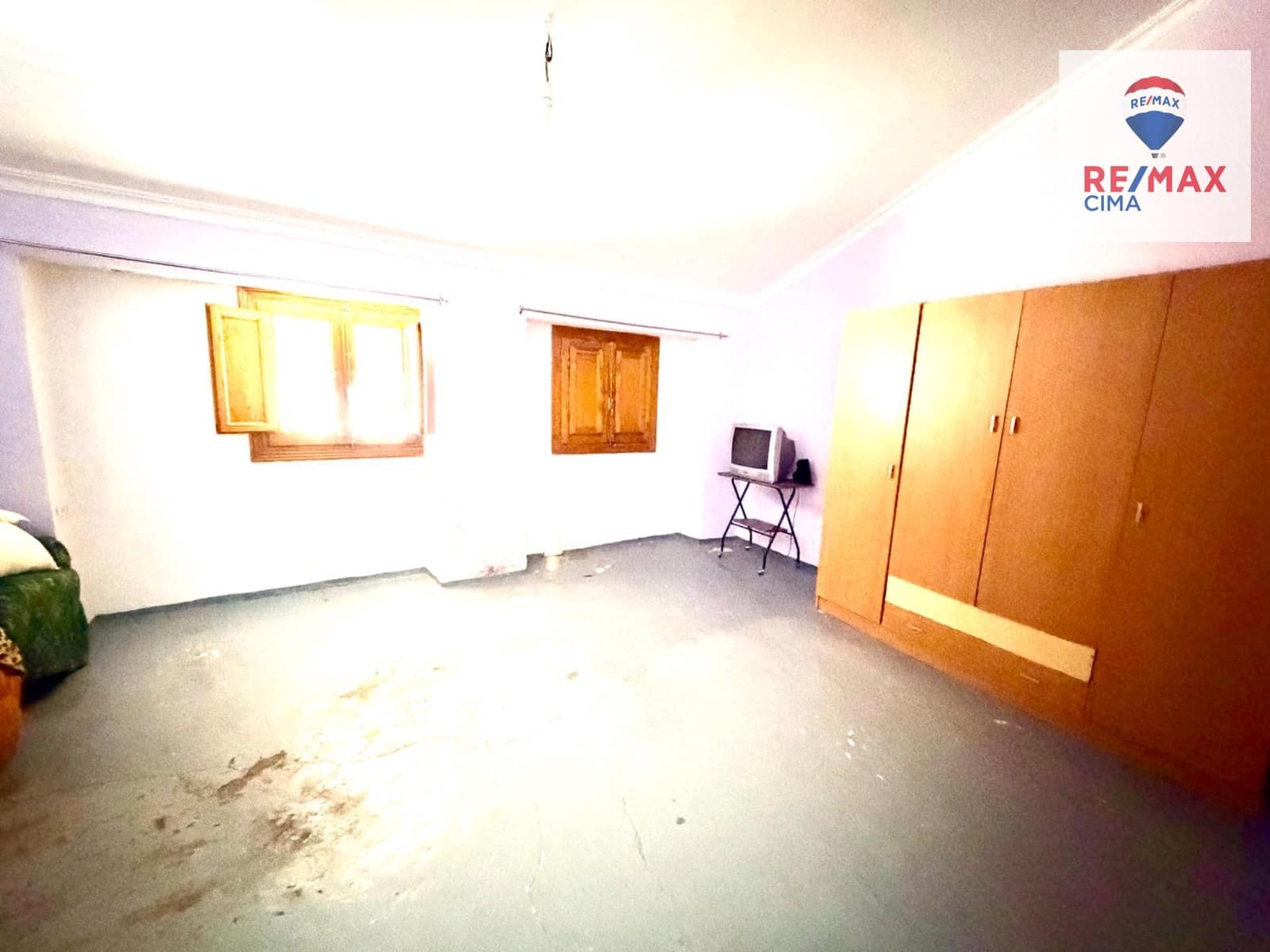 5 makuuhuone Omakotitalo myytävänä paikassa Cullar mukana 
autotalli - 55 000 € (Ref: 9773287)