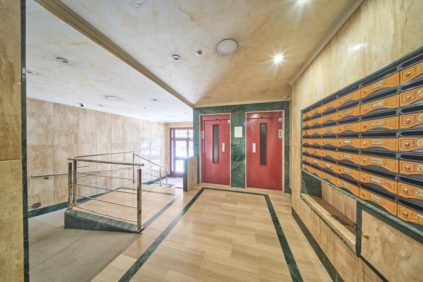 3 chambre Appartement à vendre à Grenade ville - 242 000 € (Ref: 9780766)