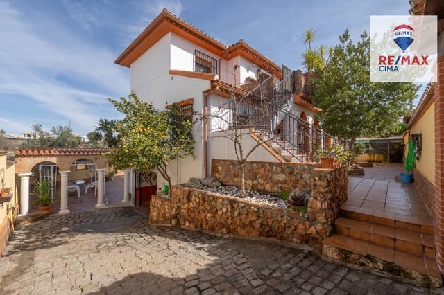 6 quarto Moradia para venda em Otura com piscina garagem - 399 000 € (Ref: 9786986)