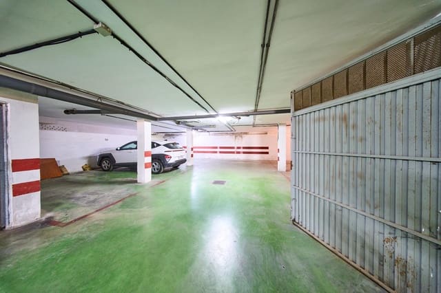 Garage til salg i La Zubia - € 25.000 (Ref: 9788560)