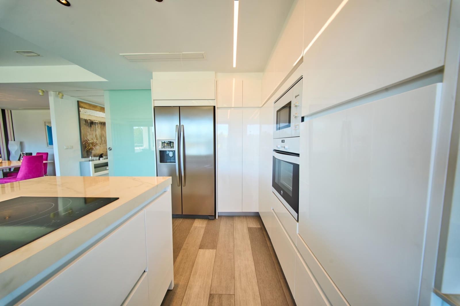 Chalet de 4 habitaciones en Motril en venta con piscina - 1.490.000 € (Ref: 9791254)