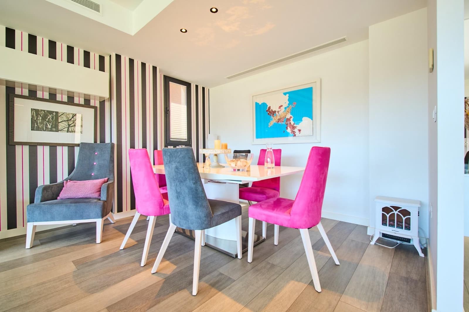 Chalet de 4 habitaciones en Motril en venta con piscina - 1.490.000 € (Ref: 9791254)