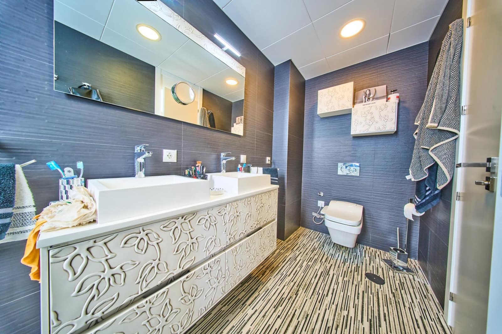 Chalet de 4 habitaciones en Motril en venta con piscina - 1.490.000 € (Ref: 9791254)