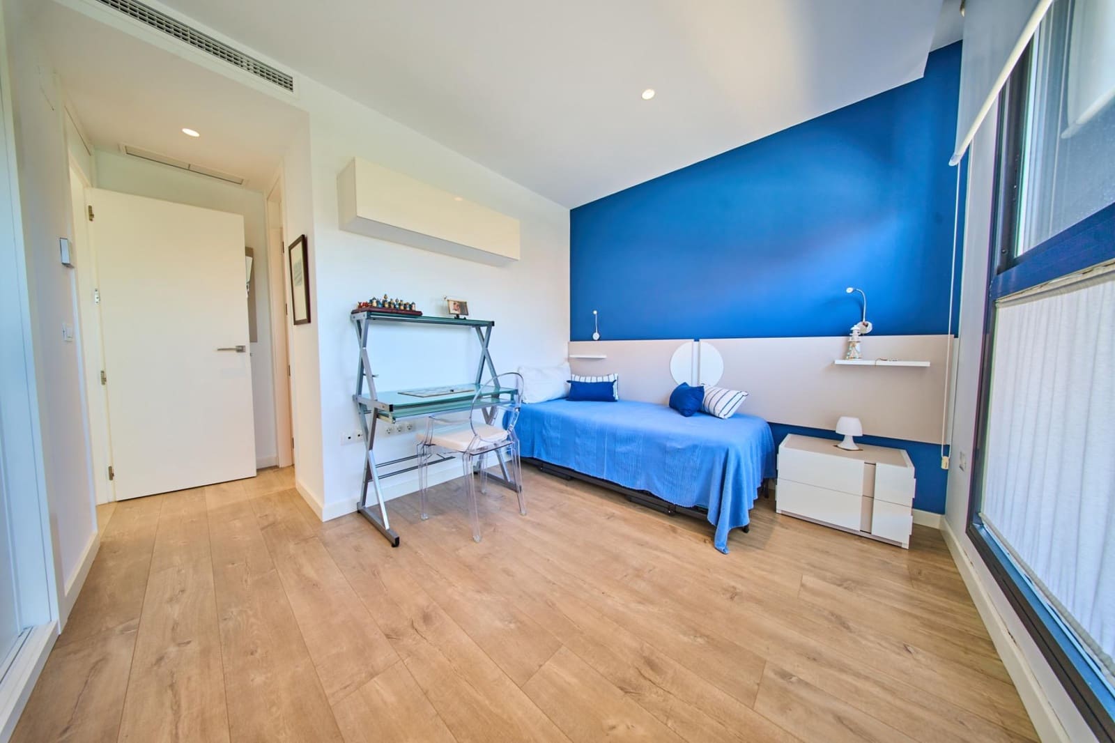 Chalet de 4 habitaciones en Motril en venta con piscina - 1.490.000 € (Ref: 9791254)