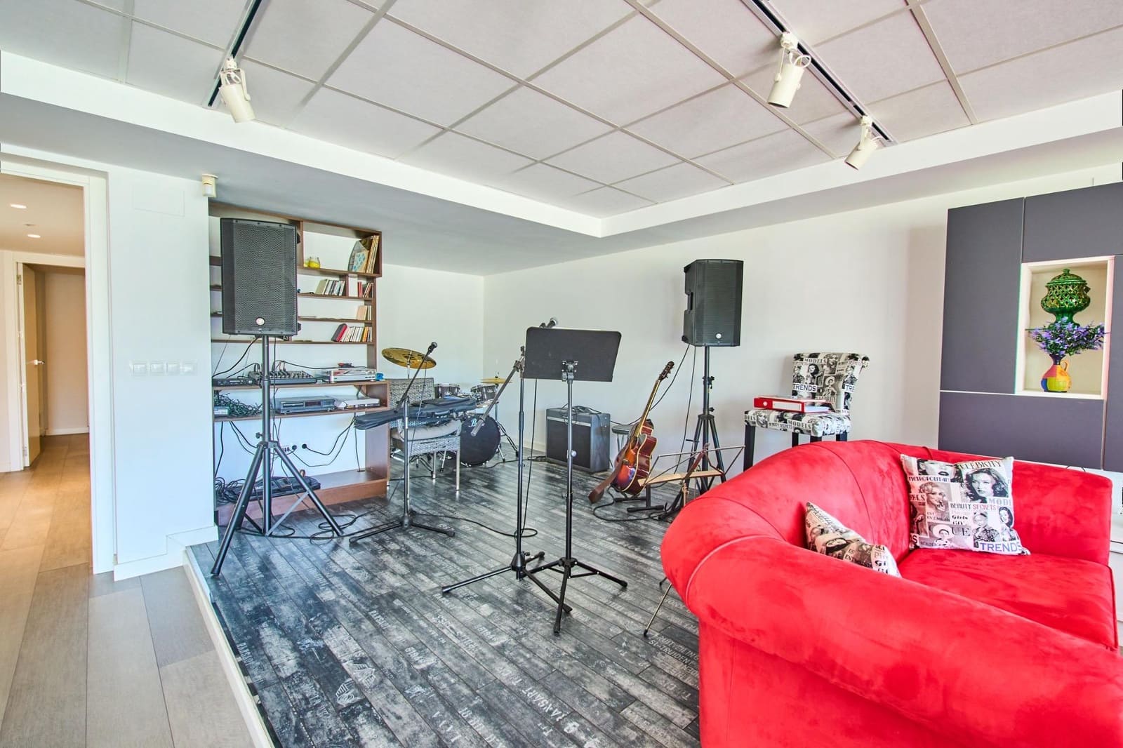 Chalet de 4 habitaciones en Motril en venta con piscina - 1.490.000 € (Ref: 9791254)