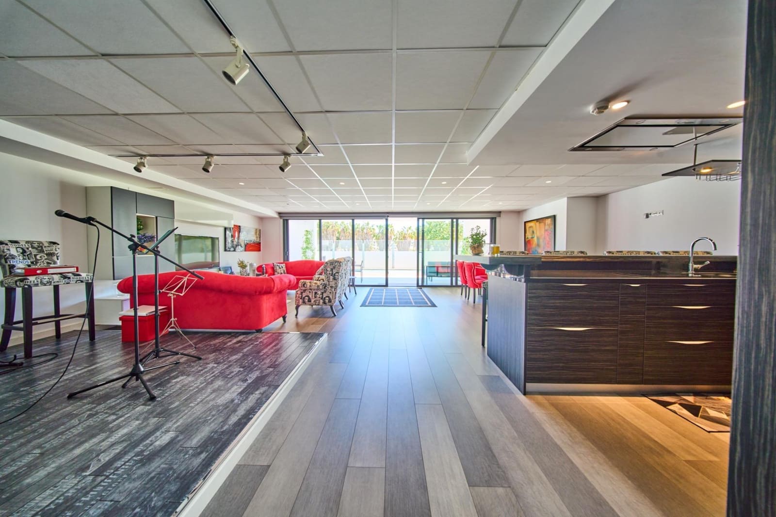 Chalet de 4 habitaciones en Motril en venta con piscina - 1.490.000 € (Ref: 9791254)