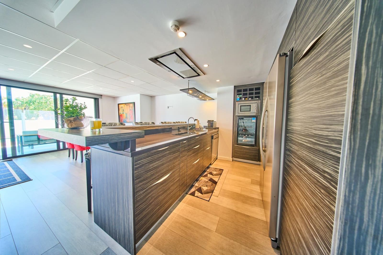 Chalet de 4 habitaciones en Motril en venta con piscina - 1.490.000 € (Ref: 9791254)