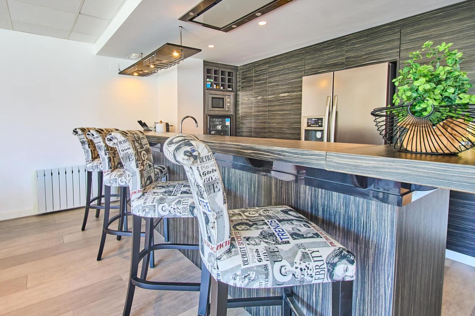 Chalet de 4 habitaciones en Motril en venta con piscina - 1.490.000 € (Ref: 9791254)