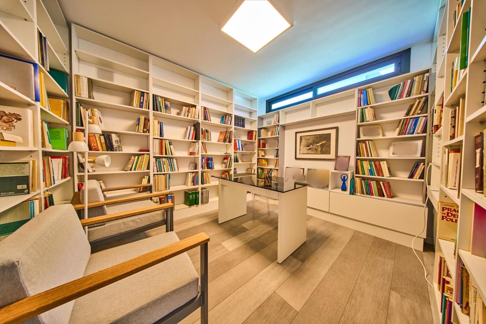 Chalet de 4 habitaciones en Motril en venta con piscina - 1.490.000 € (Ref: 9791254)