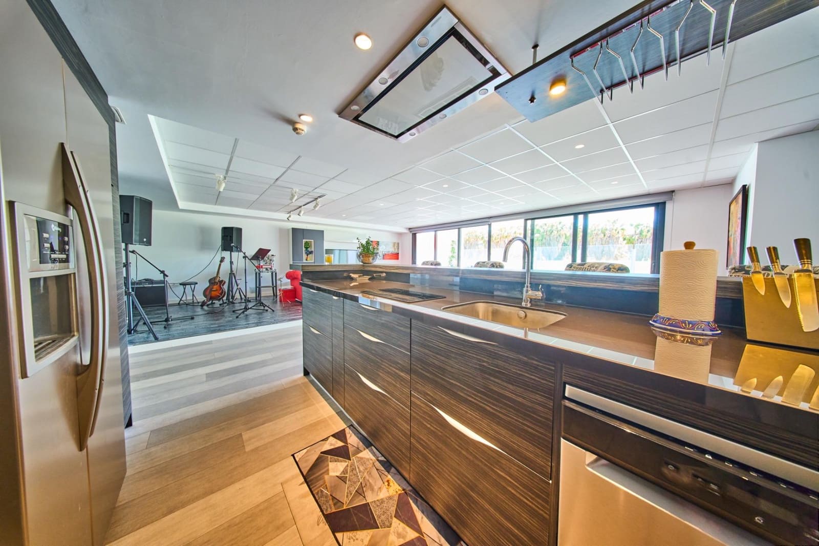 Chalet de 4 habitaciones en Motril en venta con piscina - 1.490.000 € (Ref: 9791254)