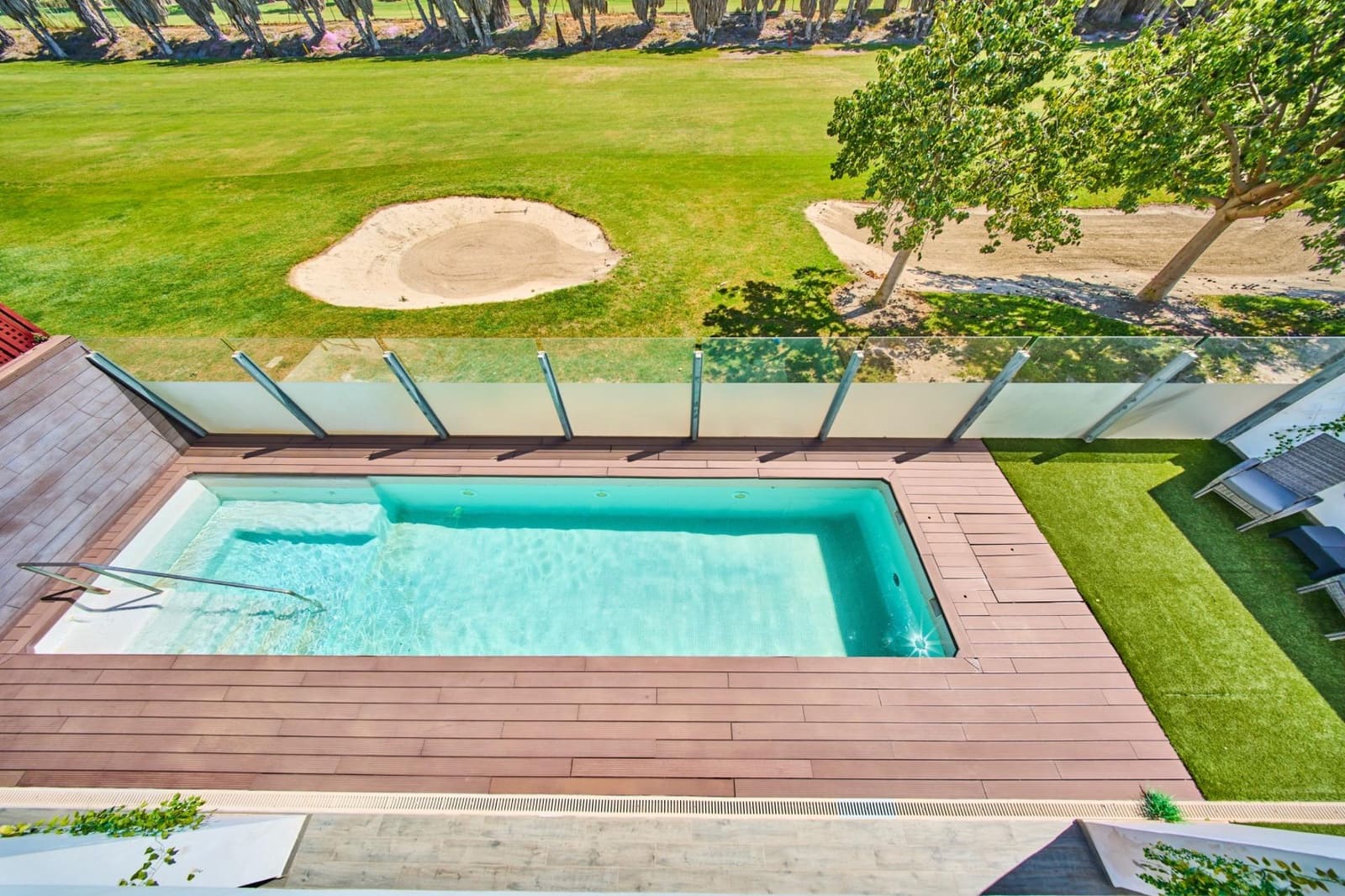 Chalet de 4 habitaciones en Motril en venta con piscina - 1.490.000 € (Ref: 9791254)