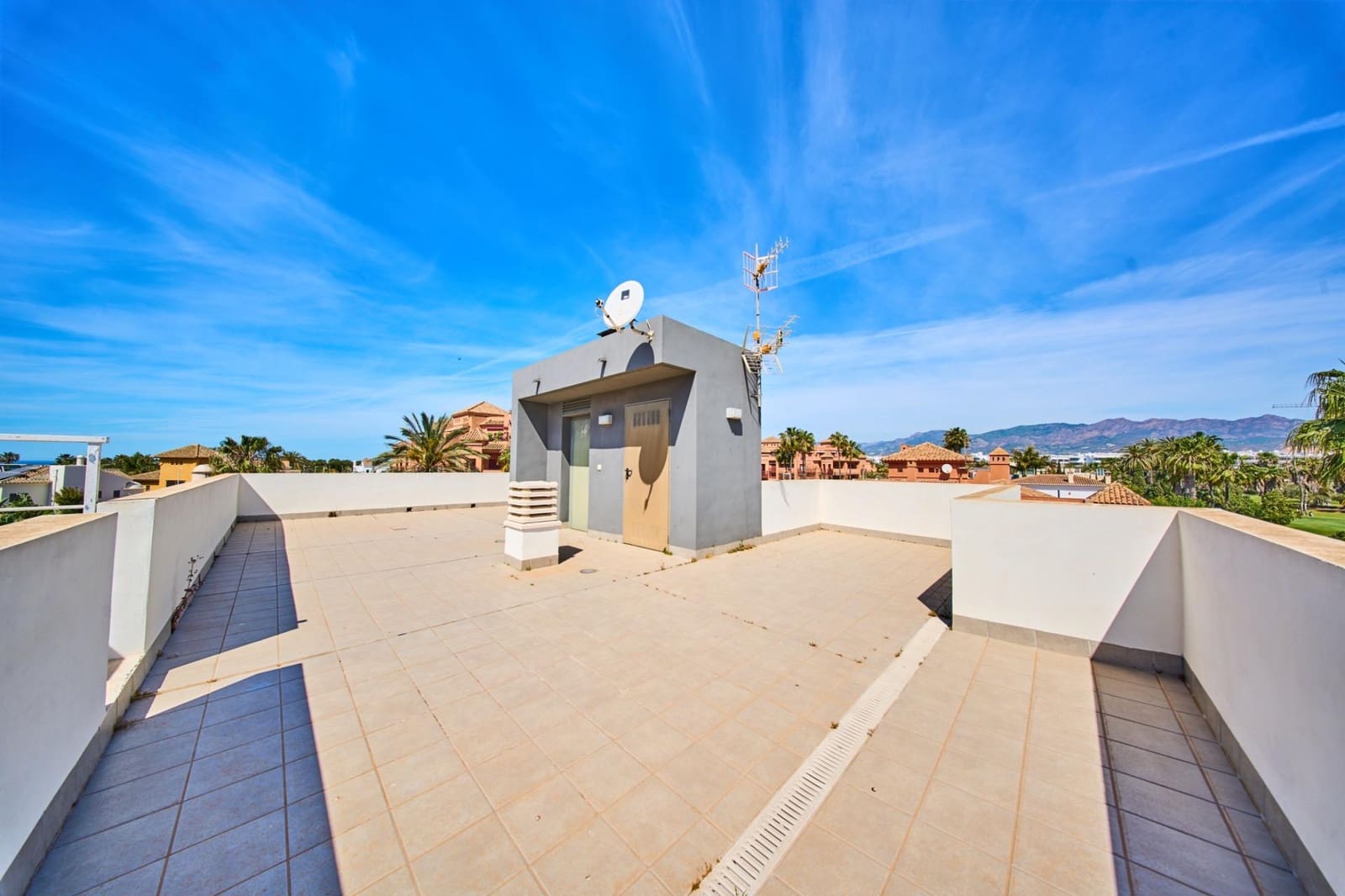4 bedroom Villa for sale in Motril with pool - € 1,490,000 (Ref: 9791254)