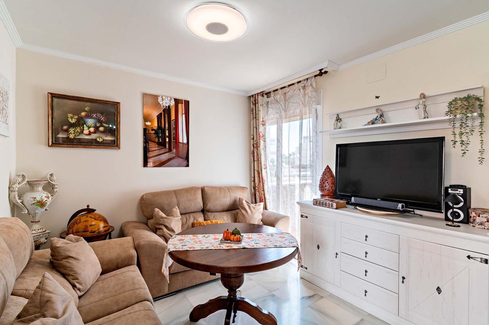 2 makuuhuone Ranta-asunto myytävänä paikassa Roquetas de Mar mukana uima-altaan 
autotalli - 265 000 € (Ref: 9791256)