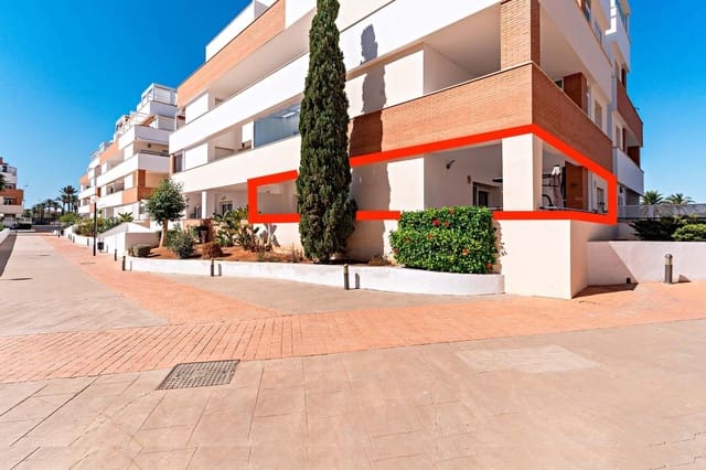 Apartamento Playa de 2 habitaciones en Roquetas de Mar en venta con piscina garaje - 265.000 € (Ref: 9791256)