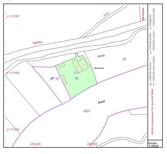 6 bedroom Commercial for sale in Pinos Genil with garage - € 65,000 (Ref: 9794875)