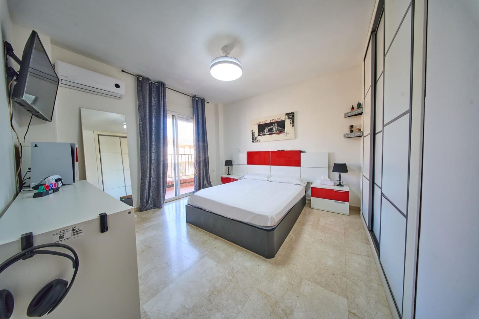 4 chambre Villa/Maison Semi-Mitoyenne à vendre à Las Gabias avec piscine - 279 900 € (Ref: 9799465)