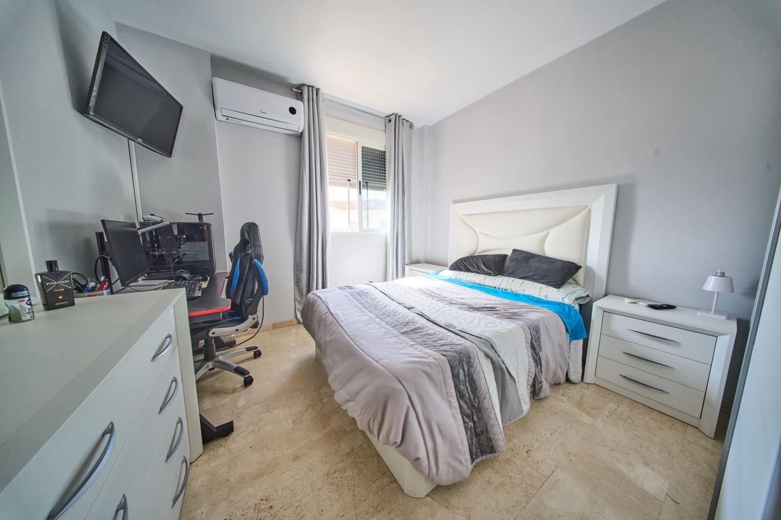 4 chambre Villa/Maison Semi-Mitoyenne à vendre à Las Gabias avec piscine - 279 900 € (Ref: 9799465)