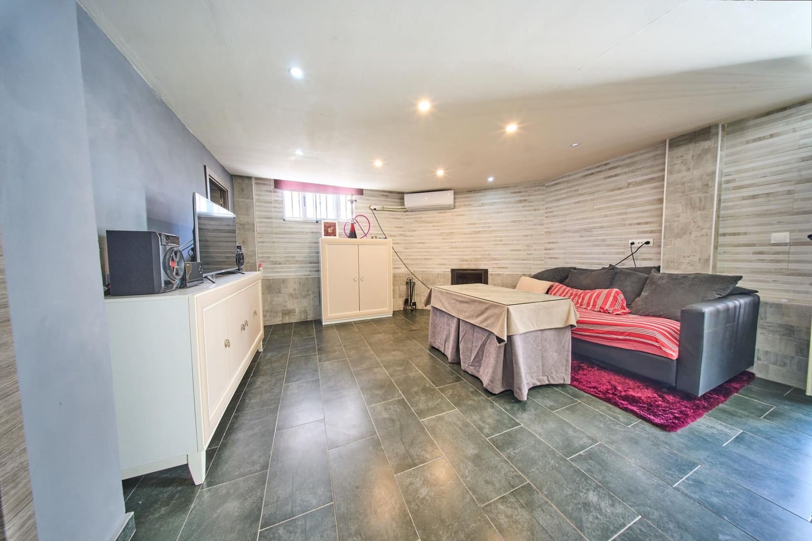 4 chambre Villa/Maison Semi-Mitoyenne à vendre à Las Gabias avec piscine - 279 900 € (Ref: 9799465)