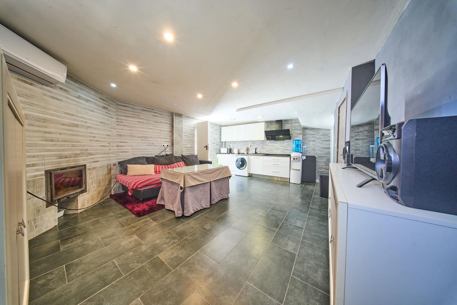 4 chambre Villa/Maison Semi-Mitoyenne à vendre à Las Gabias avec piscine - 279 900 € (Ref: 9799465)