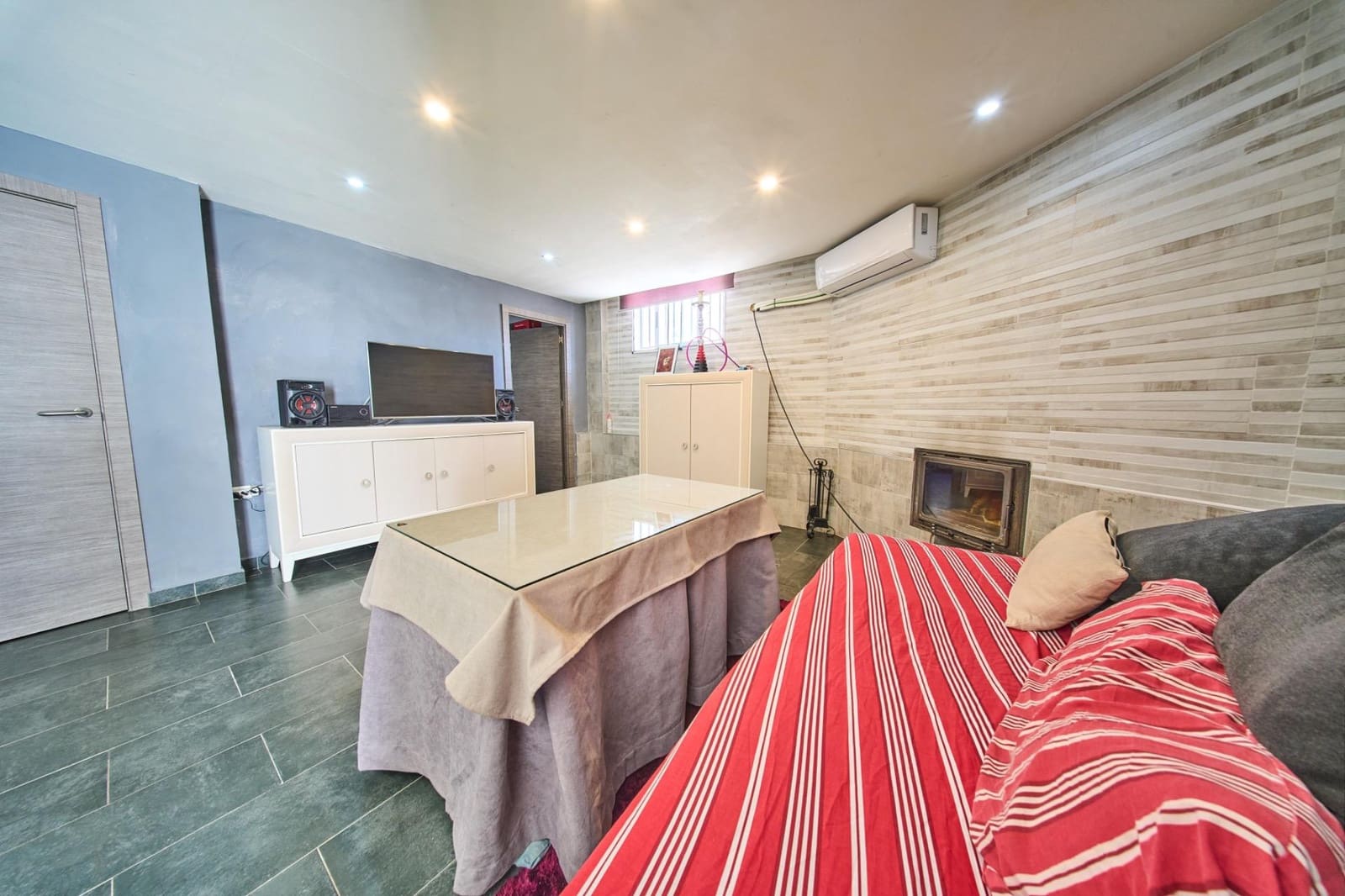 4 chambre Villa/Maison Semi-Mitoyenne à vendre à Las Gabias avec piscine - 279 900 € (Ref: 9799465)