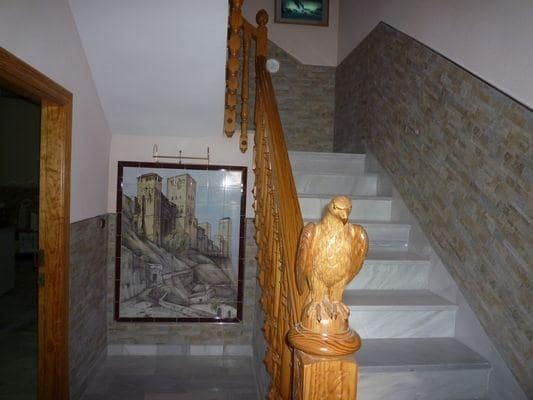 4 bedroom Flat for rent in Padul - € 700 (Ref: 9804543)