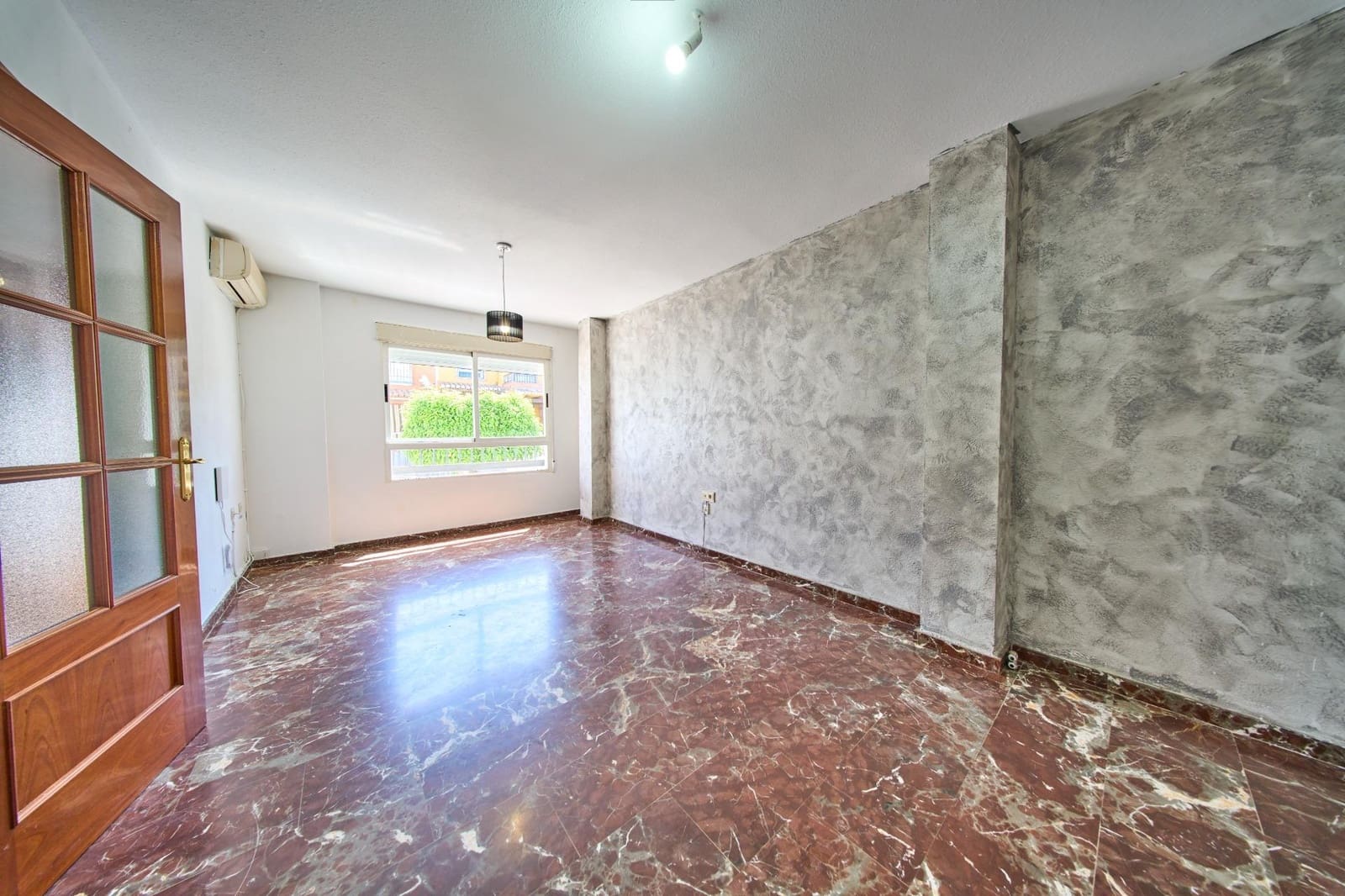 3 bedroom Terraced Villa for sale in Churriana de la Vega with garage - € 260,000 (Ref: 9806643)