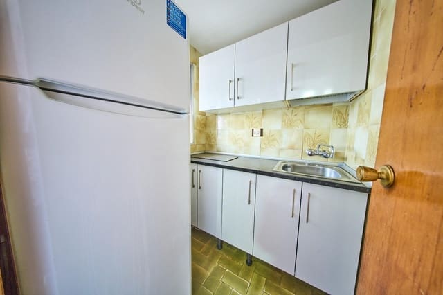 1 makuuhuone Yksiö myytävänä paikassa Camino de Ronda - Rosaleda, Granada kaupunki - 135 000 € (Ref: 9806647)