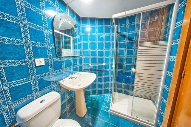 1 makuuhuone Yksiö myytävänä paikassa Camino de Ronda - Rosaleda, Granada kaupunki - 135 000 € (Ref: 9806647)