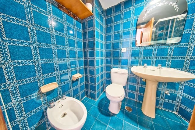 1 makuuhuone Yksiö myytävänä paikassa Camino de Ronda - Rosaleda, Granada kaupunki - 135 000 € (Ref: 9806647)