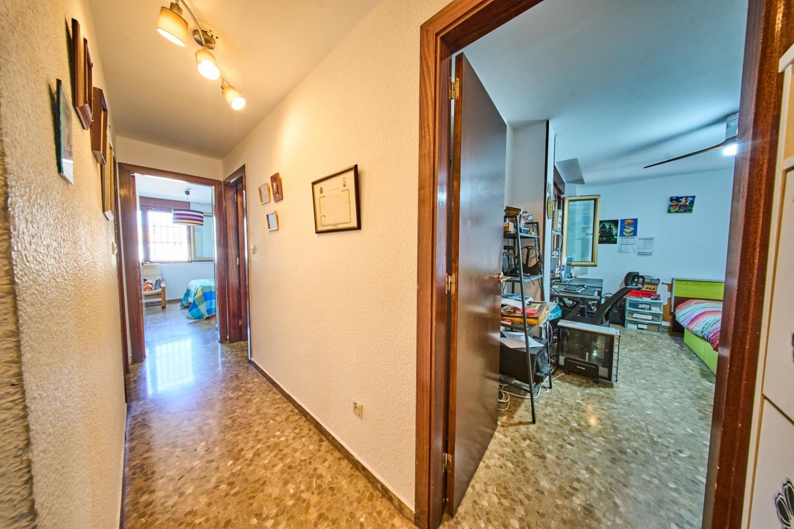 3 makuuhuone Asunto myytävänä paikassa Granada kaupunki - 284 900 € (Ref: 9812304)
