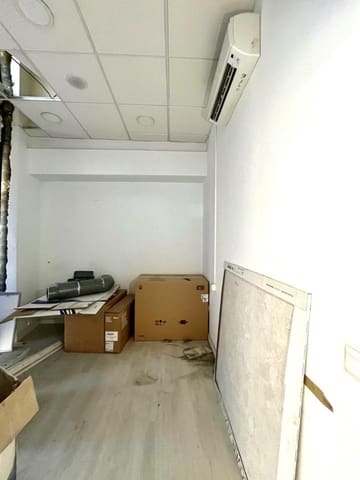 5 soveværelse Erhverv til leje i Centro, Granada by med garage - € 2.300 (Ref: 9812305)