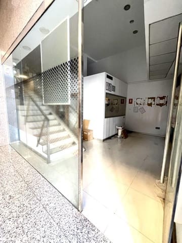 5 soveværelse Erhverv til leje i Centro, Granada by med garage - € 2.300 (Ref: 9812305)