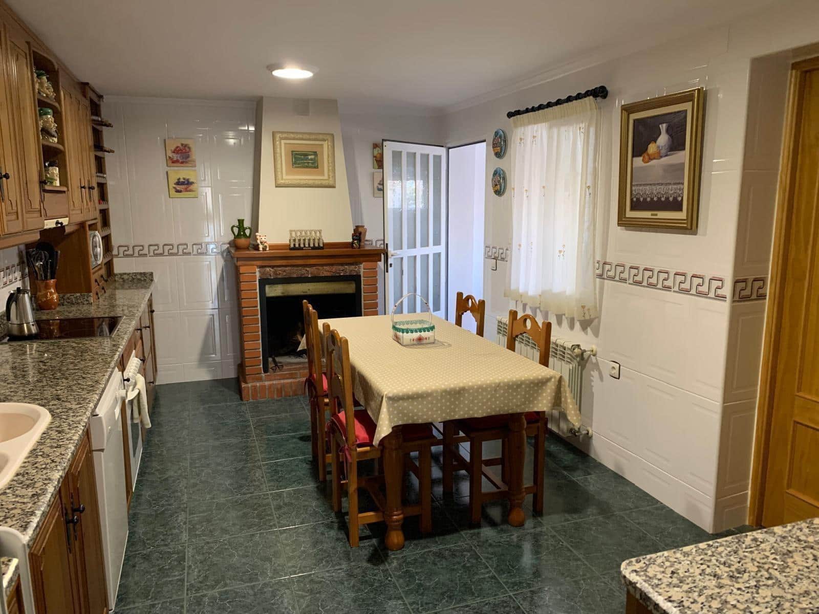 3 soverom Hus til salgs i Baza - € 159 500 (Ref: 9813863)