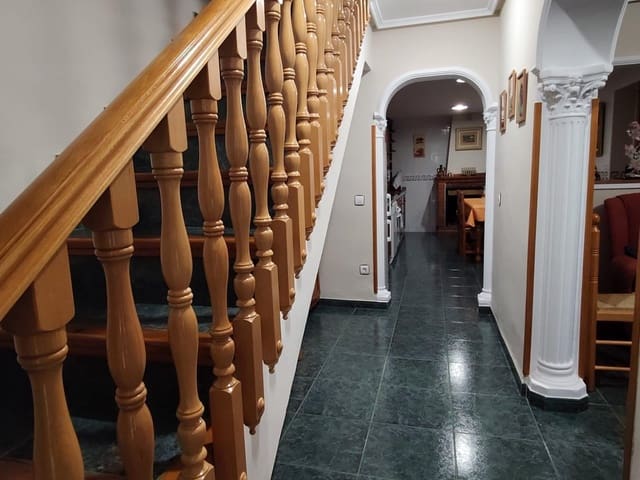 3 soverom Hus til salgs i Baza - € 159 500 (Ref: 9813863)