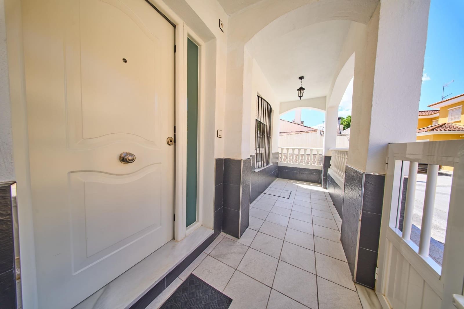 3 bedroom Townhouse for sale in Baza - € 159,500 (Ref: 9813863)