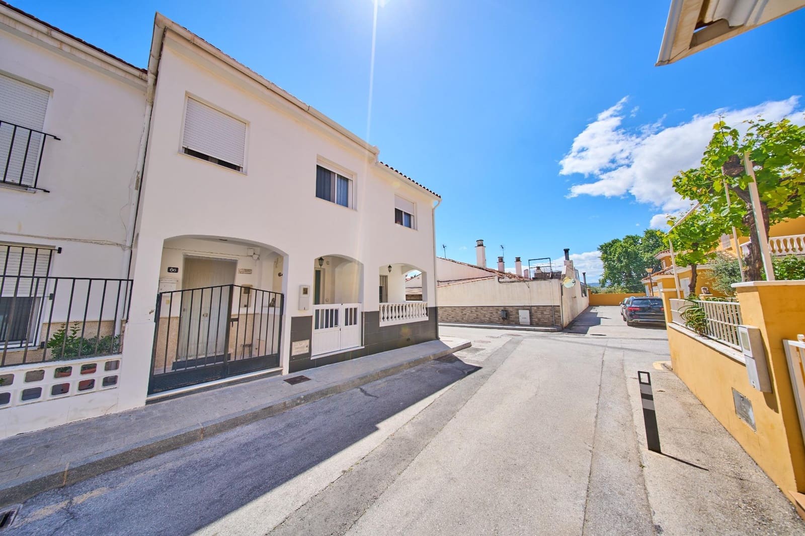 3 bedroom Townhouse for sale in Baza - € 159,500 (Ref: 9813863)