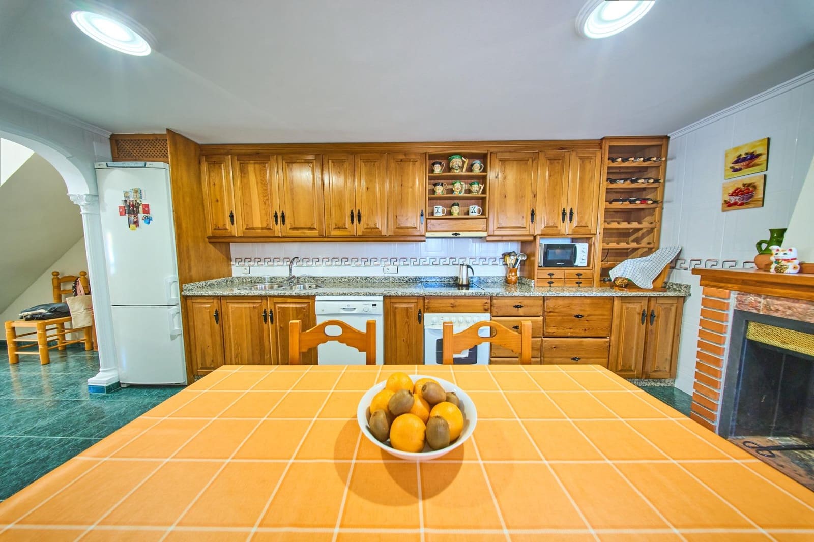 3 bedroom Townhouse for sale in Baza - € 159,500 (Ref: 9813863)