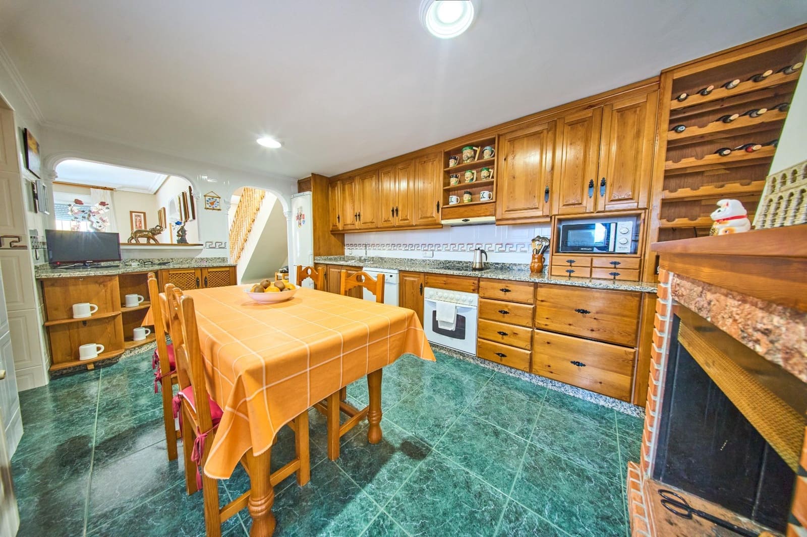 3 bedroom Townhouse for sale in Baza - € 159,500 (Ref: 9813863)