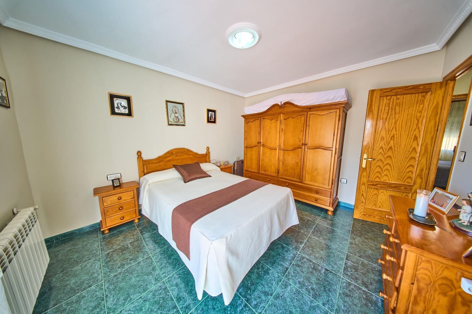 3 bedroom Townhouse for sale in Baza - € 159,500 (Ref: 9813863)