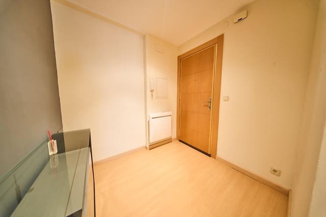 4 soveværelse Lejlighed til salg i Granada by - € 199.900 (Ref: 9816031)