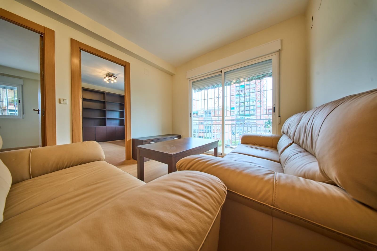 4 soveværelse Lejlighed til salg i Granada by - € 199.900 (Ref: 9816031)