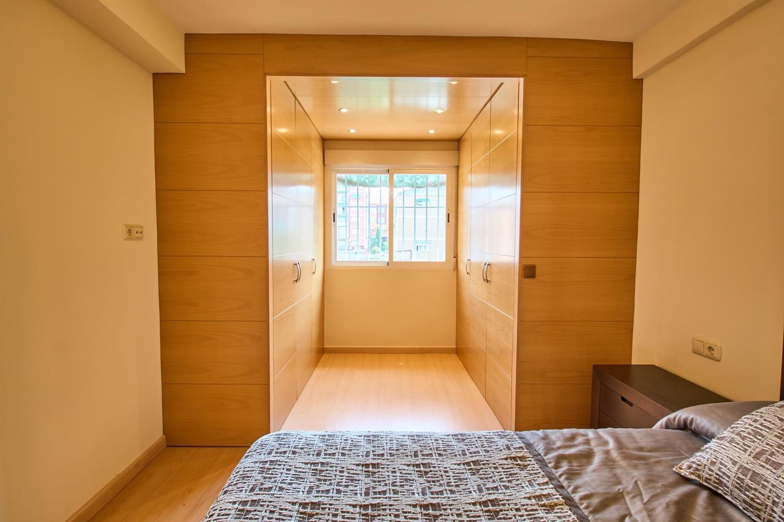 4 soveværelse Lejlighed til salg i Granada by - € 199.900 (Ref: 9816031)