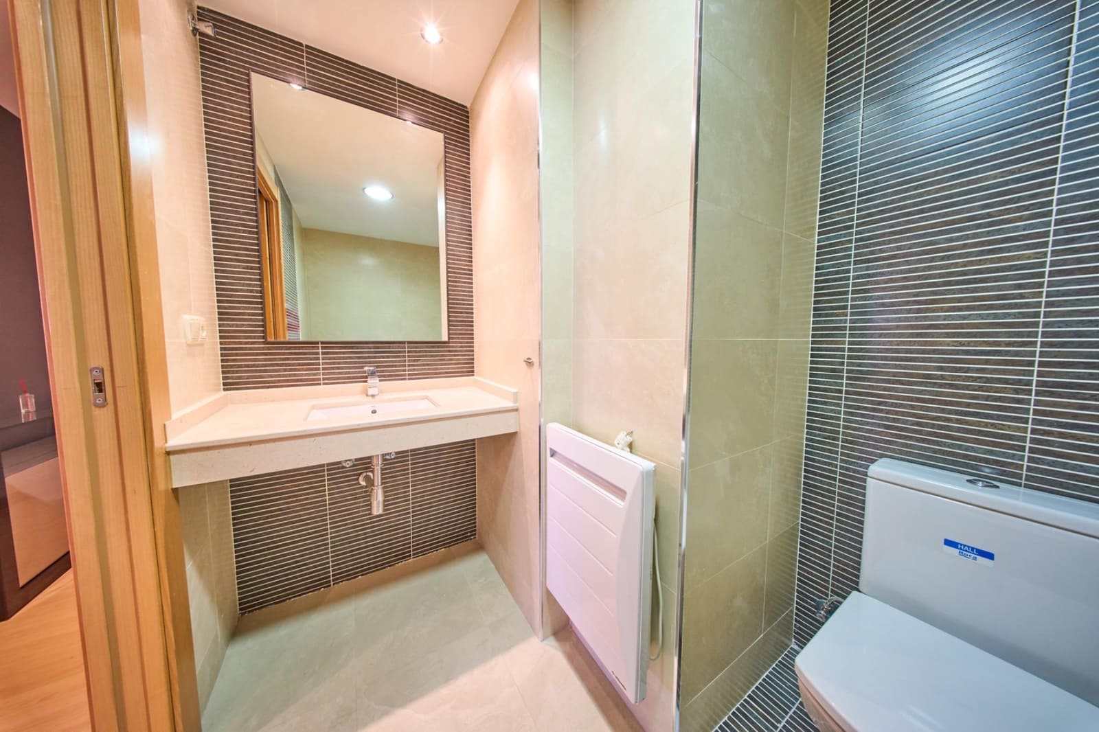4 soveværelse Lejlighed til salg i Granada by - € 199.900 (Ref: 9816031)