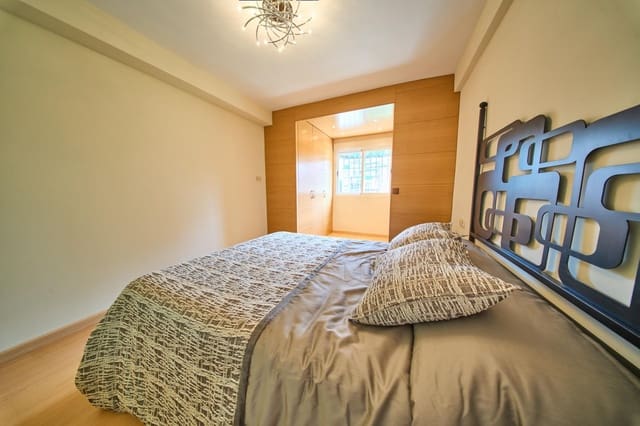 4 soveværelse Lejlighed til salg i Granada by - € 199.900 (Ref: 9816031)