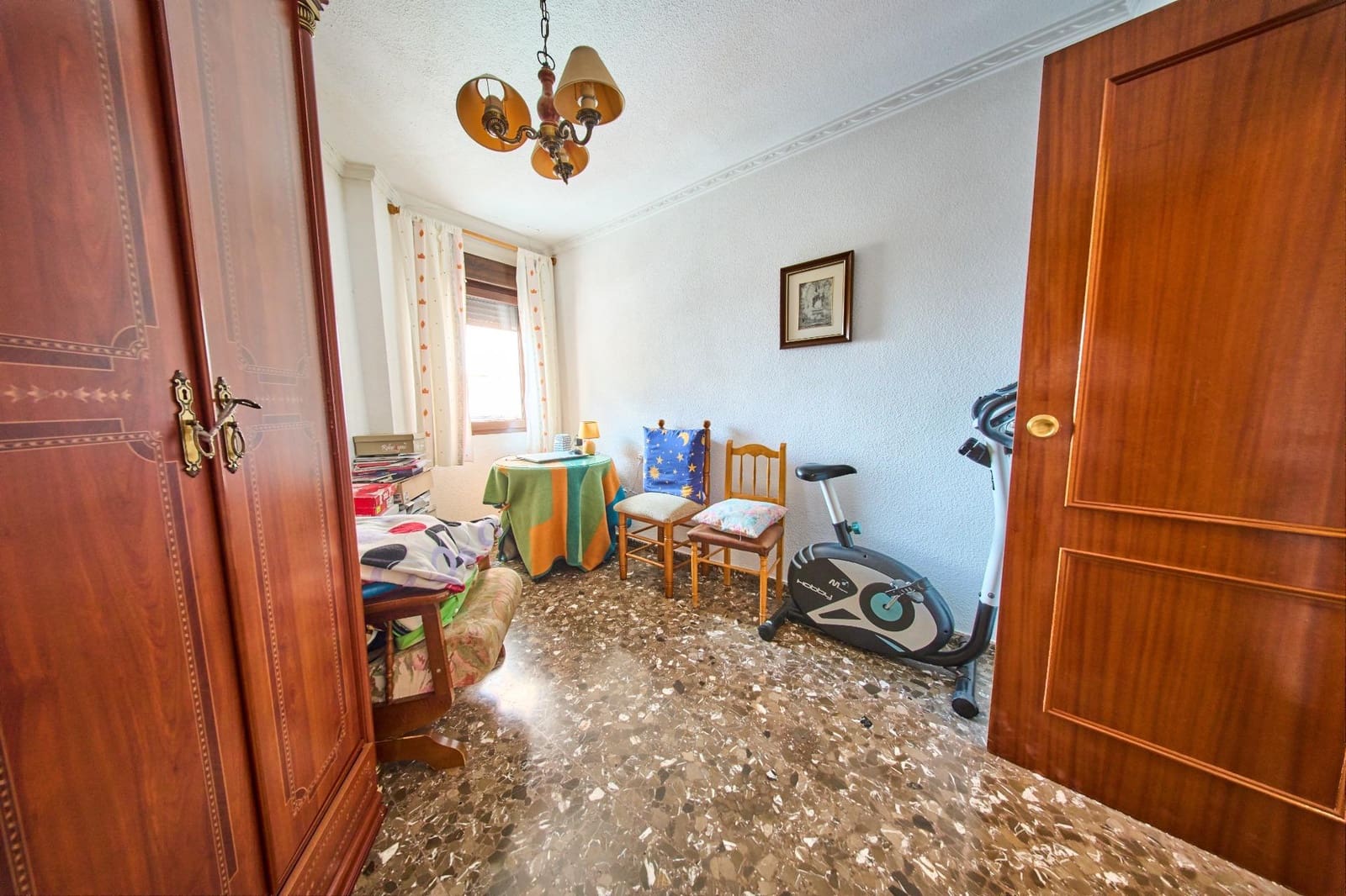 Pareado de 5 habitaciones en Armilla en venta con garaje - 290.000 € (Ref: 9818079)