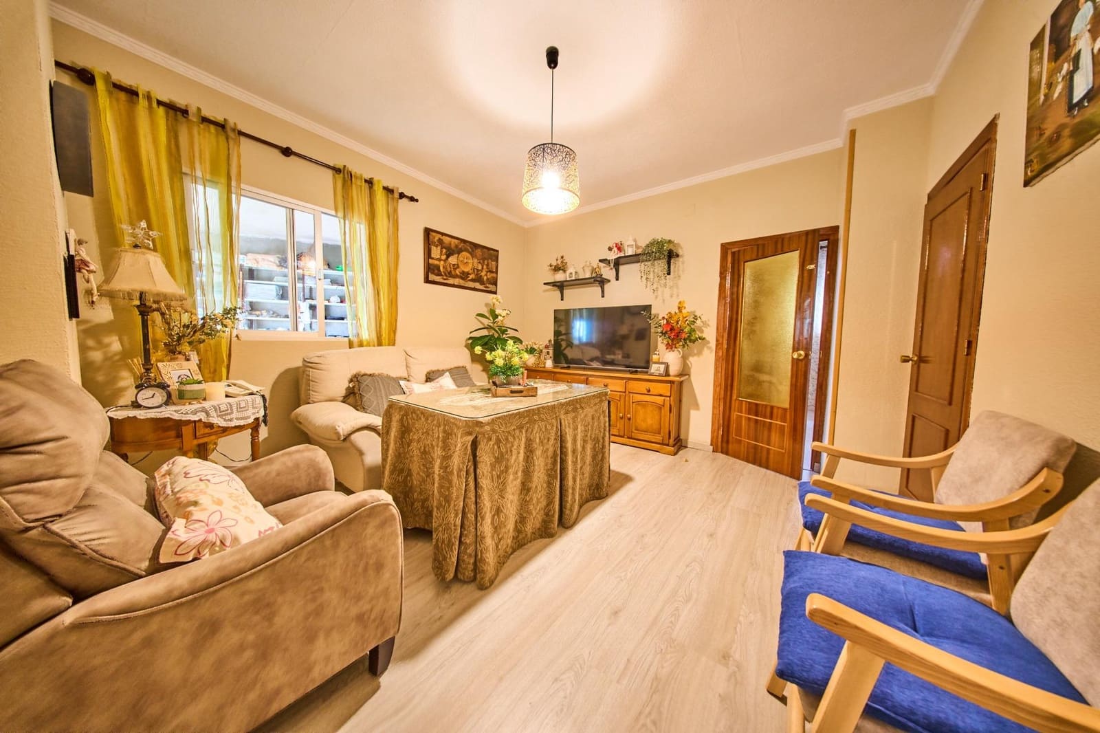 Pareado de 5 habitaciones en Armilla en venta con garaje - 290.000 € (Ref: 9818079)